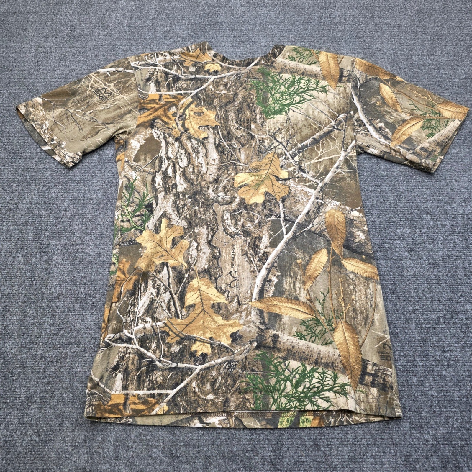 Realtree Men's Small Magellan Outdoors Hunt Gear Edge Camo T-Shirt Hunting Te gallery
