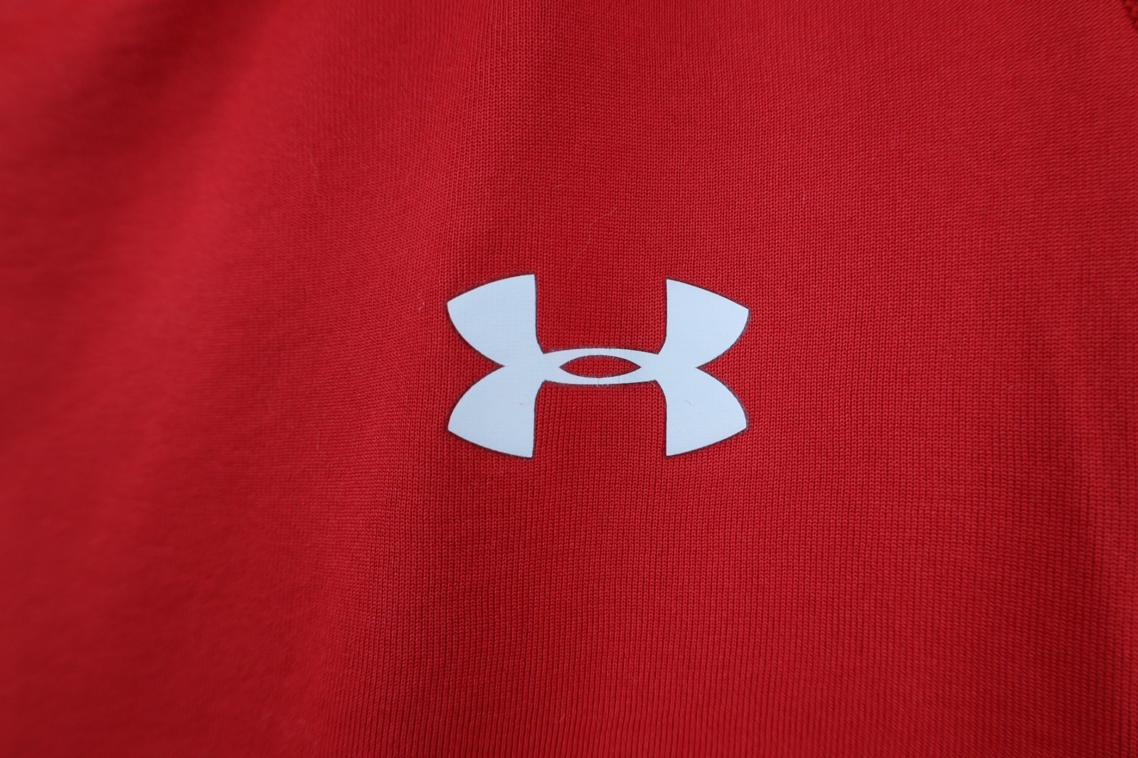 Under Armour Mens Medium Loose HeatGear Short Sleeve Running Jogging Gym T-Shirt gallery