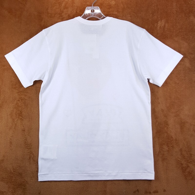 COMME DES GARCONS Shirt Mens Small White Pullover Crew PLAY Logo Hearts Unisex gallery