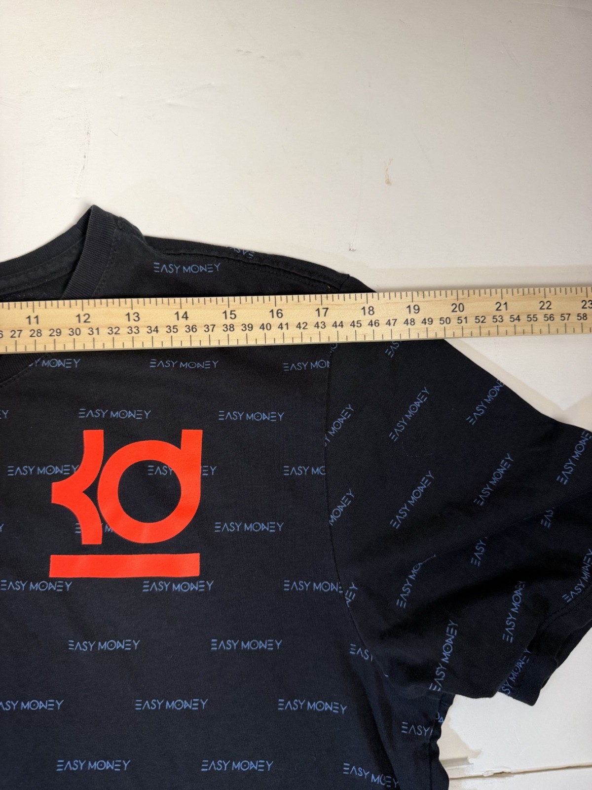 The Nike Tee Large L Black 2016 KD Kevin Durant Easy Money All Over Print Shirt gallery