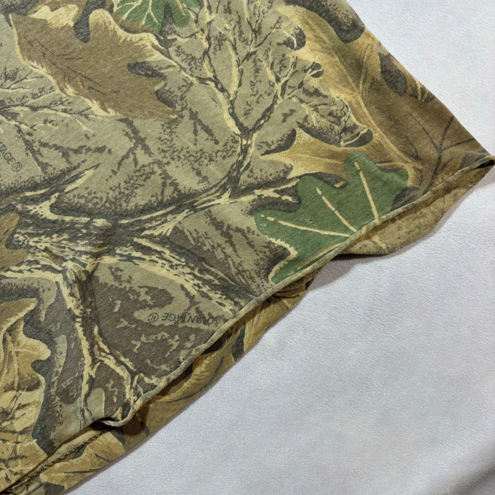 Vintage 90's Advantage Camo Pocket T-Shirt Mens L Single Stitch Hunting Outdoor gallery