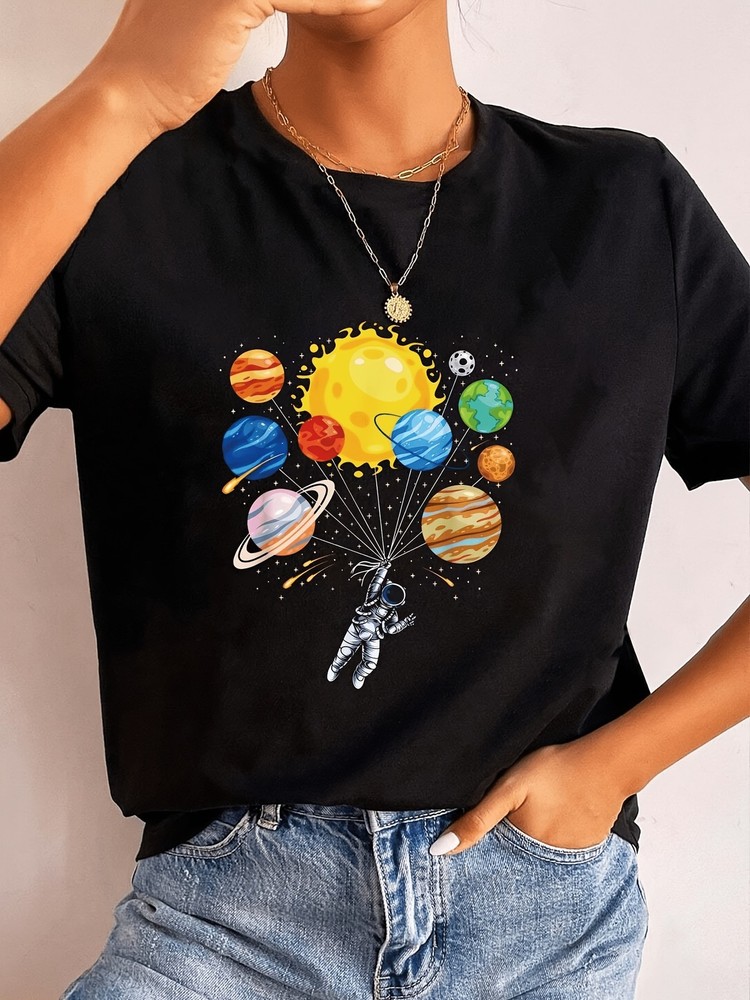 Funny Astronaut Space Balloon Planet Science Solar System T-Shirt Print