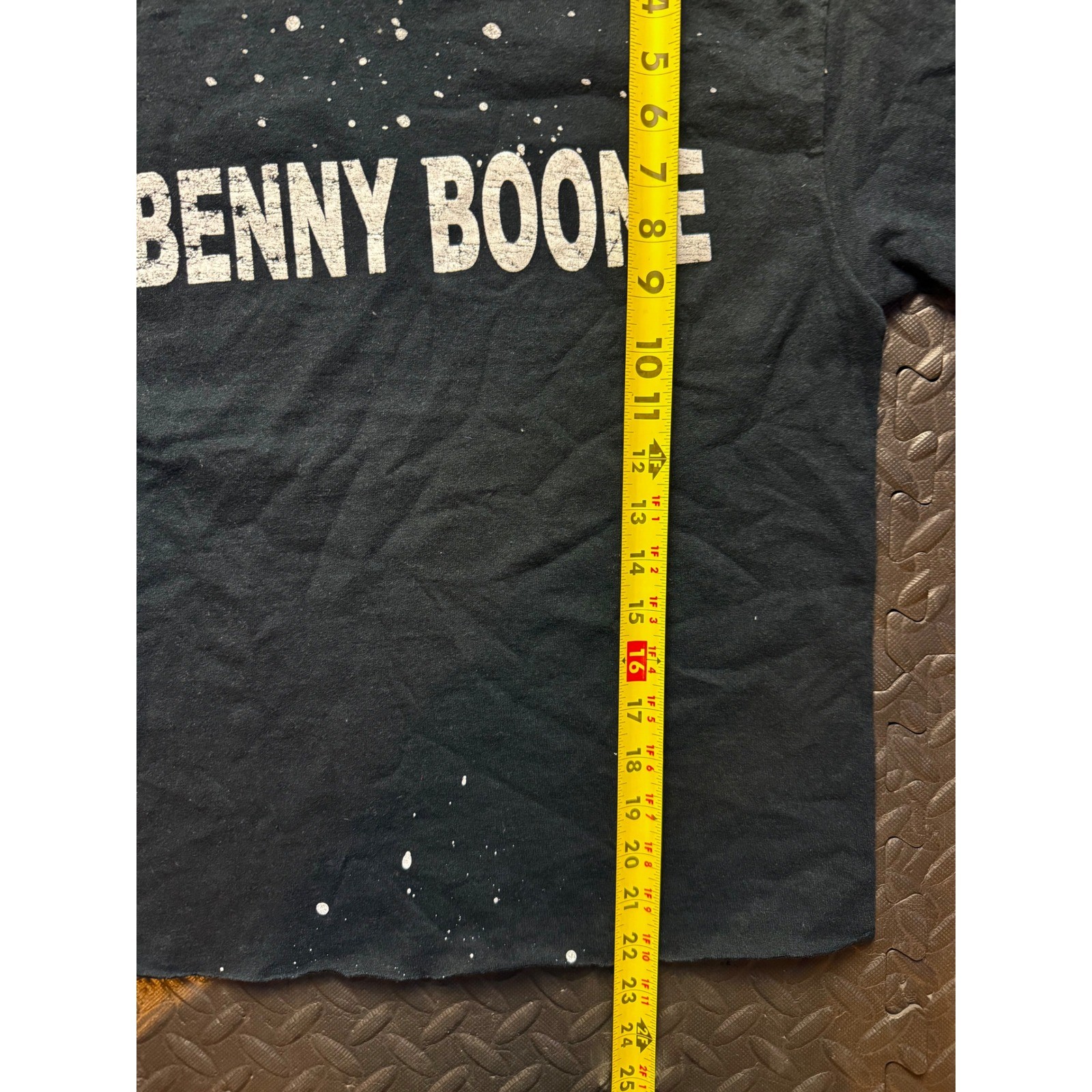 Benson Boone American Heart Tour 2023 T-Shirt Black Cropped Small Concert Merch gallery