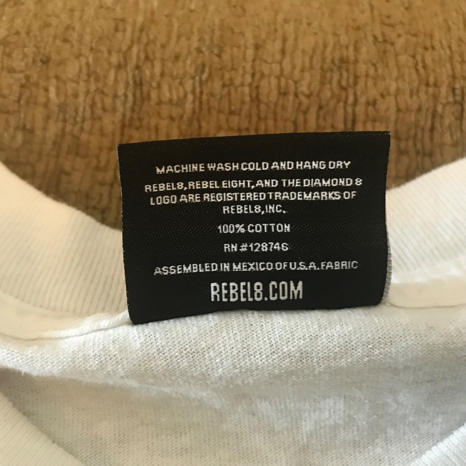 Rebel 8 T Shirt Size Small Logo Streetwear Eight Y2K Punk FREE SHIPPING gallery