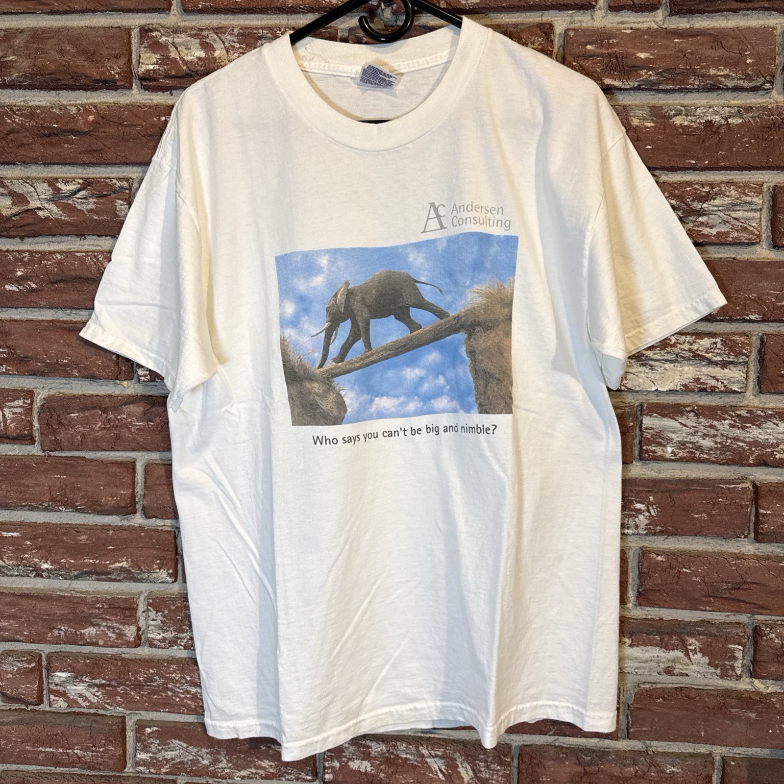 Arthur Andersen T-Shirt Consulting Enron Large Vintage L Y2K Wall Street Vtg 90s gallery