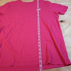 Nike Sportswear Club T-Shirt Mens L Pink Embroidered Swoosh Logo AR4997-666
