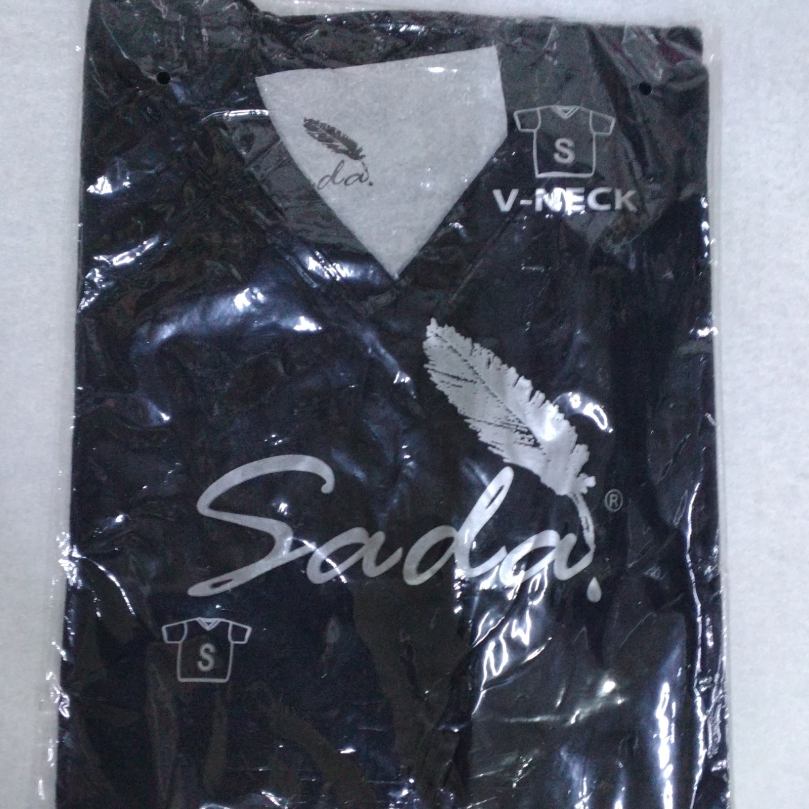Sada Men's Black S Regular Fit V-Neck Short Sleeve Cotton Knit T-Shirt gallery