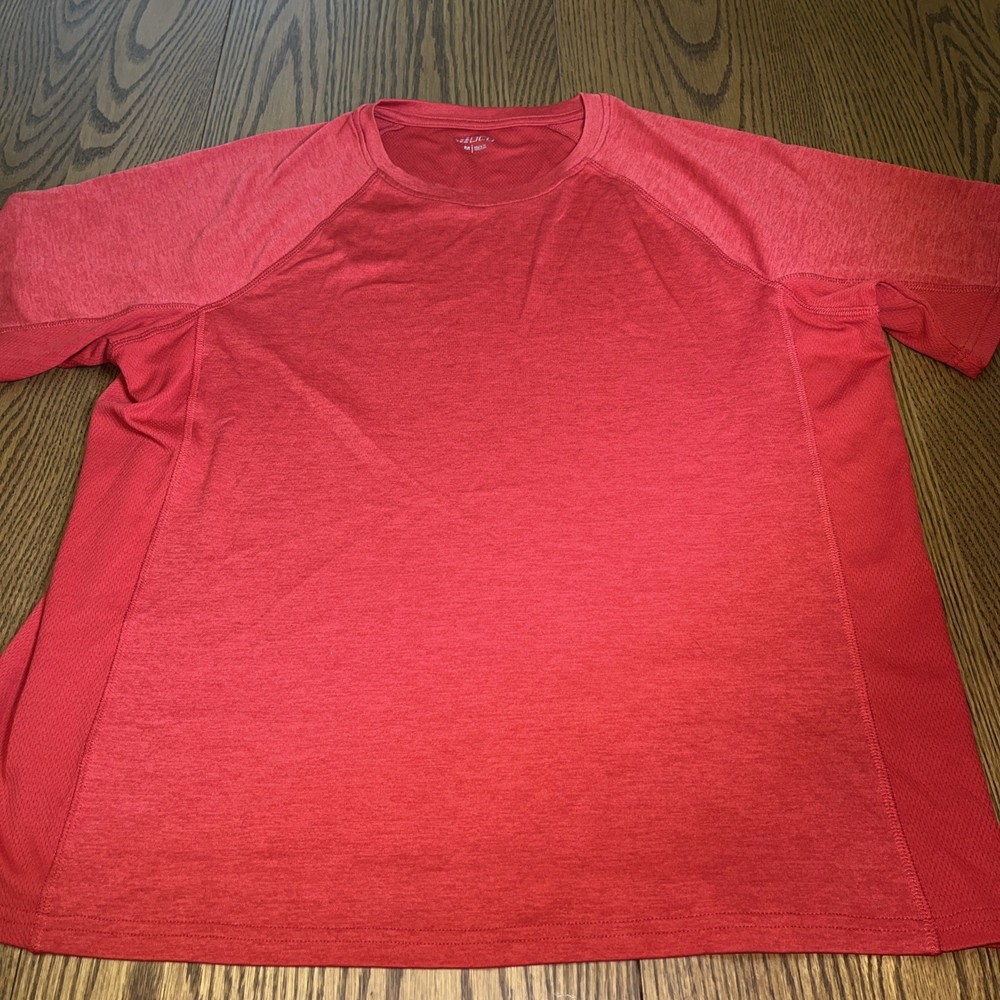 Men’s BCG Red T Shirt Size M
