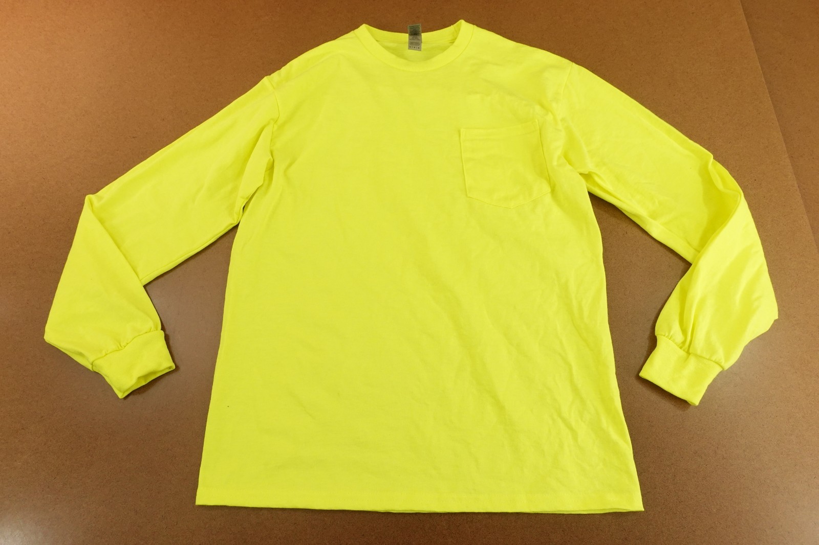 Gildan Ultra Cotton Mens Medium Safety Yellow Long Sleeve Crew Neck T-Shirt New gallery