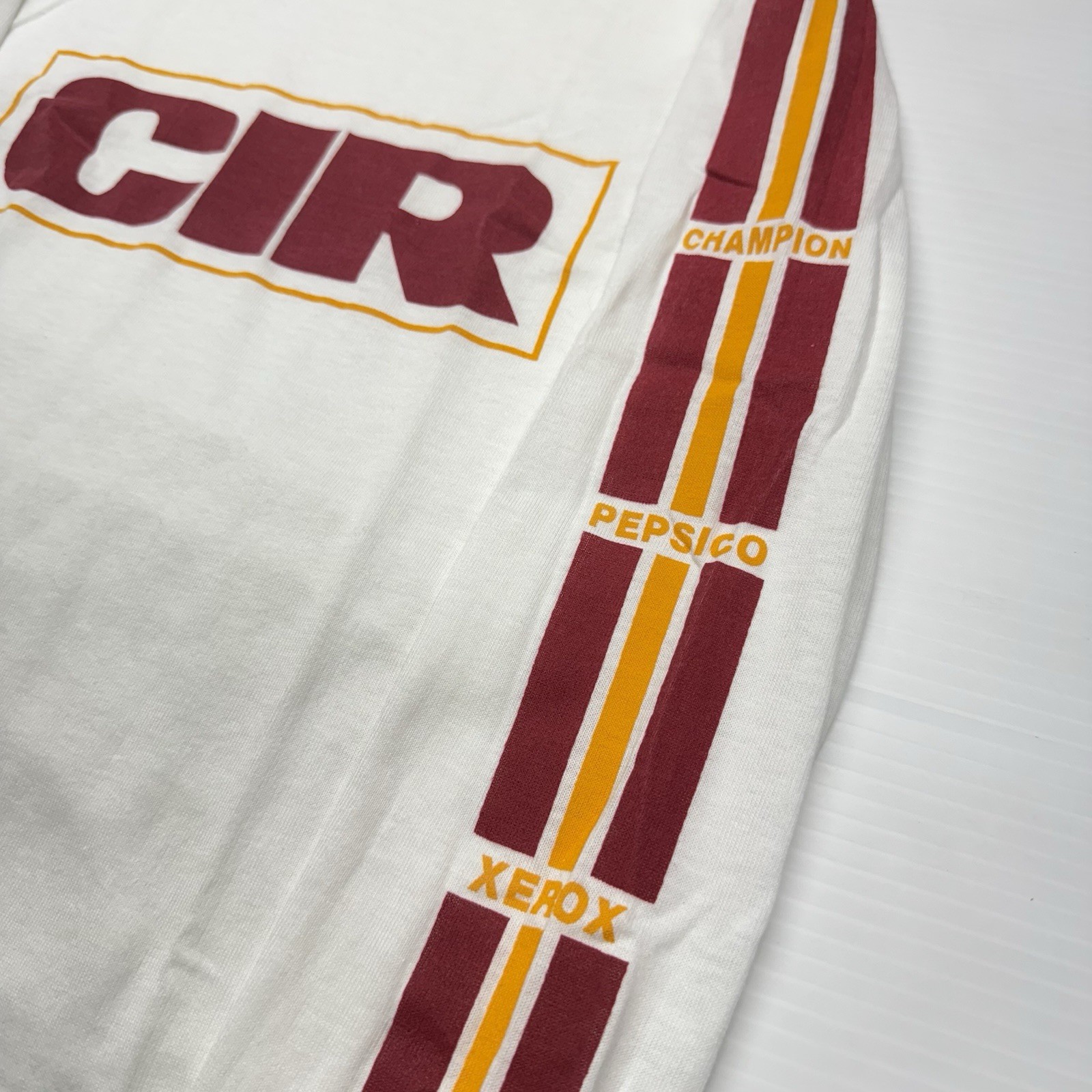 Vtg 1984 Corporate Invitational Run Mens Long Sleeve T-Shirt M White USA NYC gallery