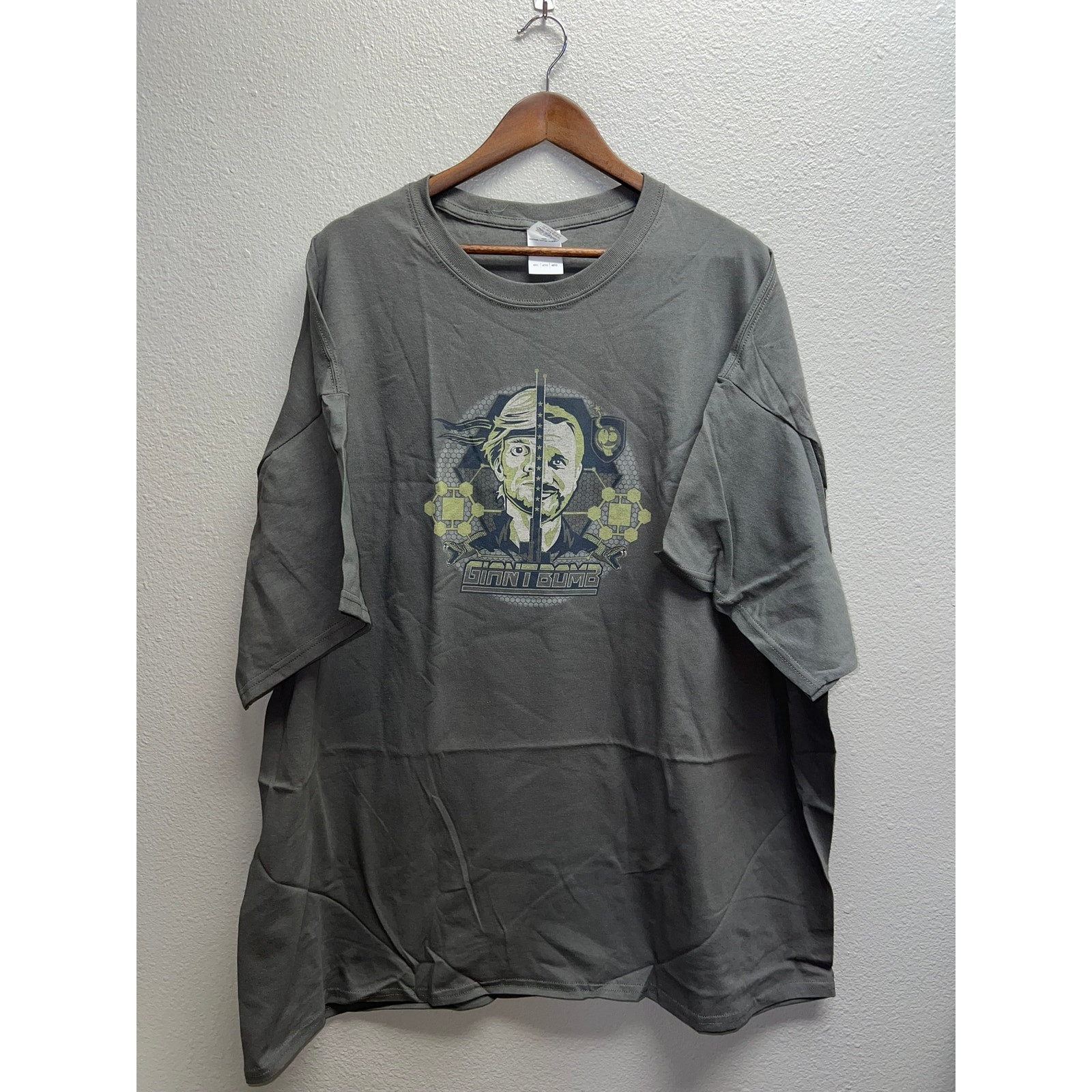 Giant Bomb Shirt Two Face Graphic Gray Short Sleeve Tee Shirt 4XL 4X gallery