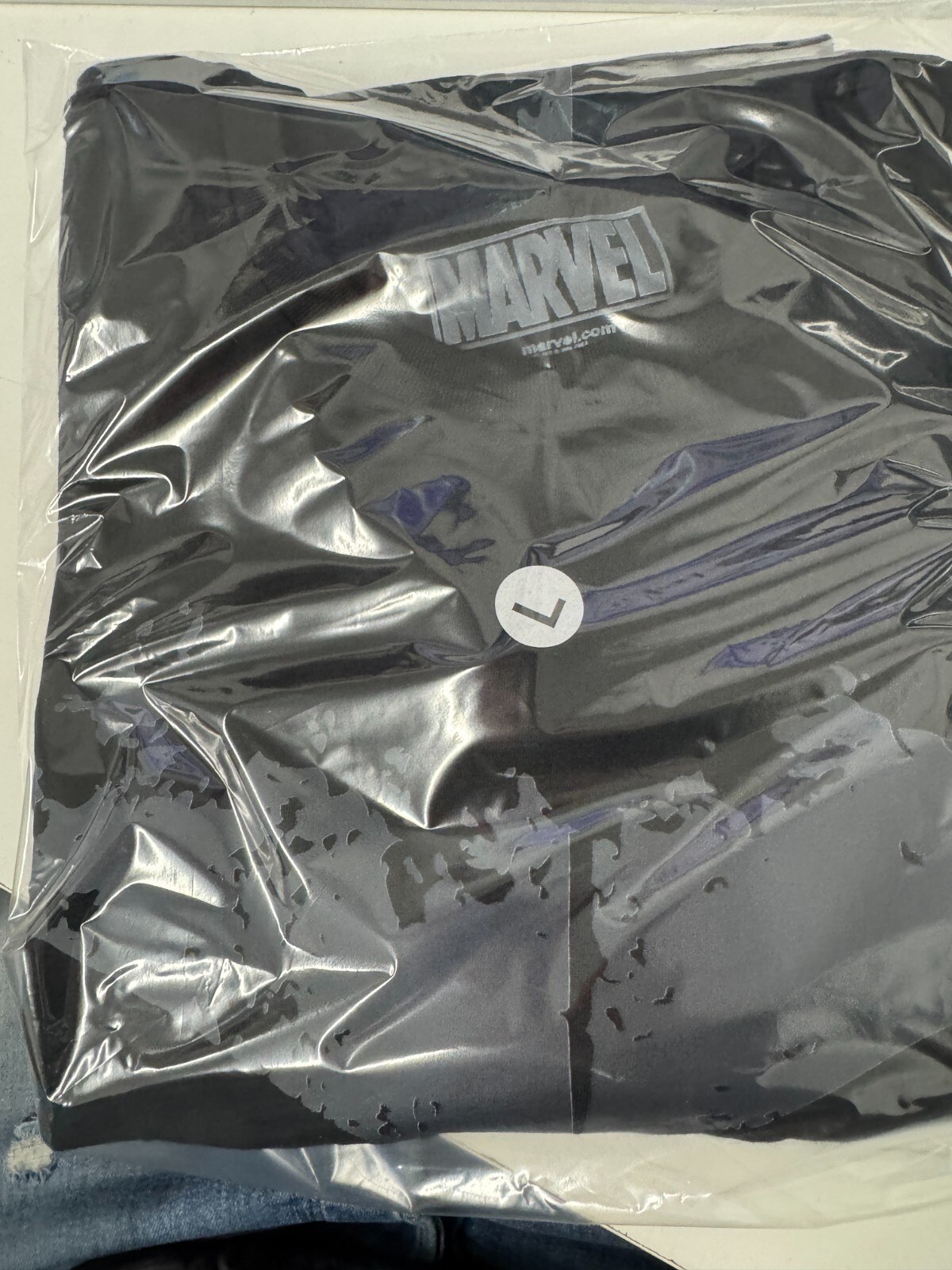 MARVEL THE PUNISHER MENS LARGE DARK CHARCOAL LOGO GRAPHIC T SHIRT gallery