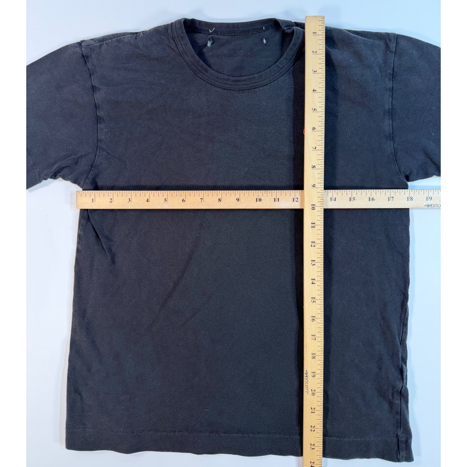Comme des Garcons PLAY Heart Logo T-Shirt Black Cotton Made in Japan AZ-T200 gallery