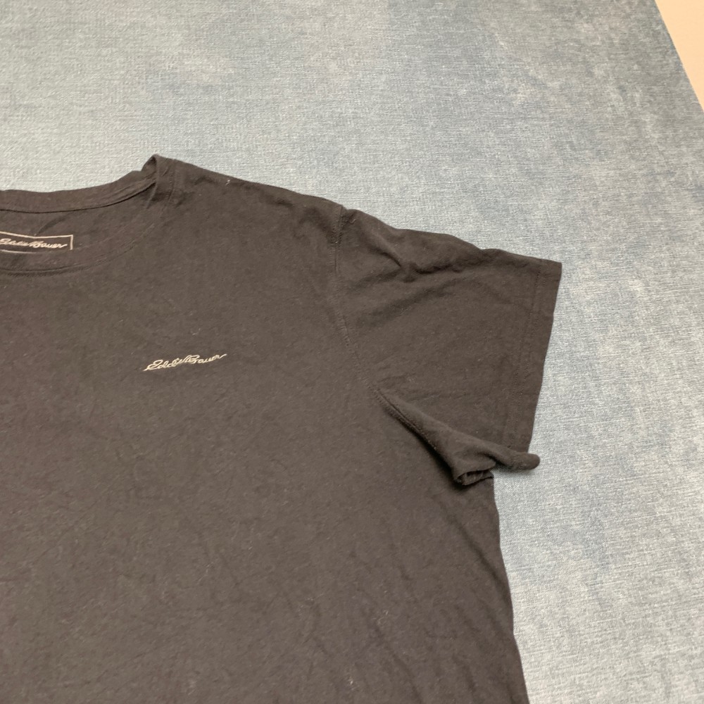 Eddie Bauer T Shirt Men 2XL Black Cotton Dark Wash Streetwear Comfort Travel Tee gallery