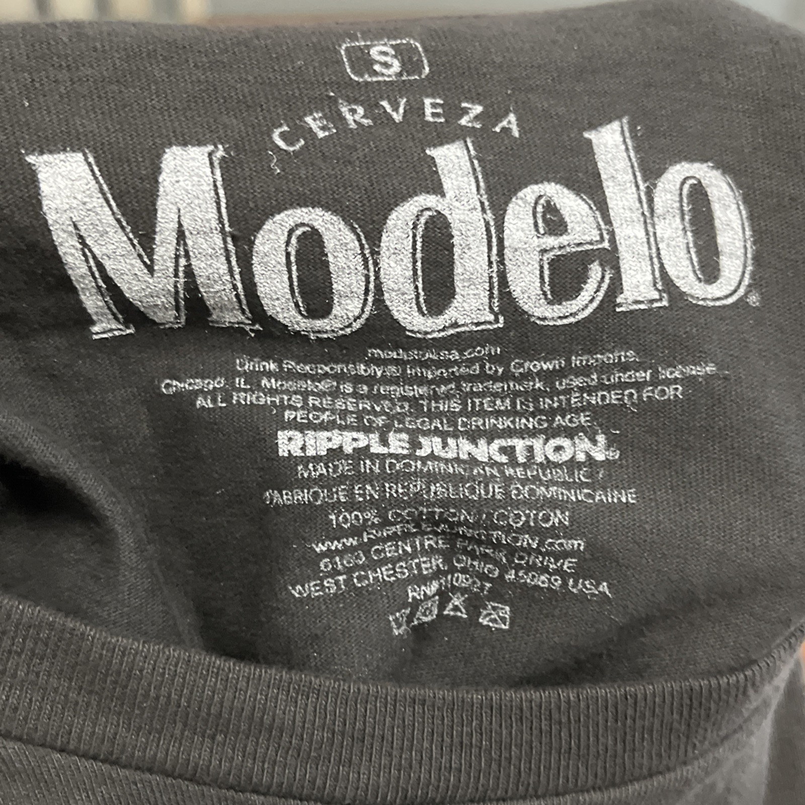 Cerveza Modelo Men's Shirt 100% Cotton Black Size Small New gallery
