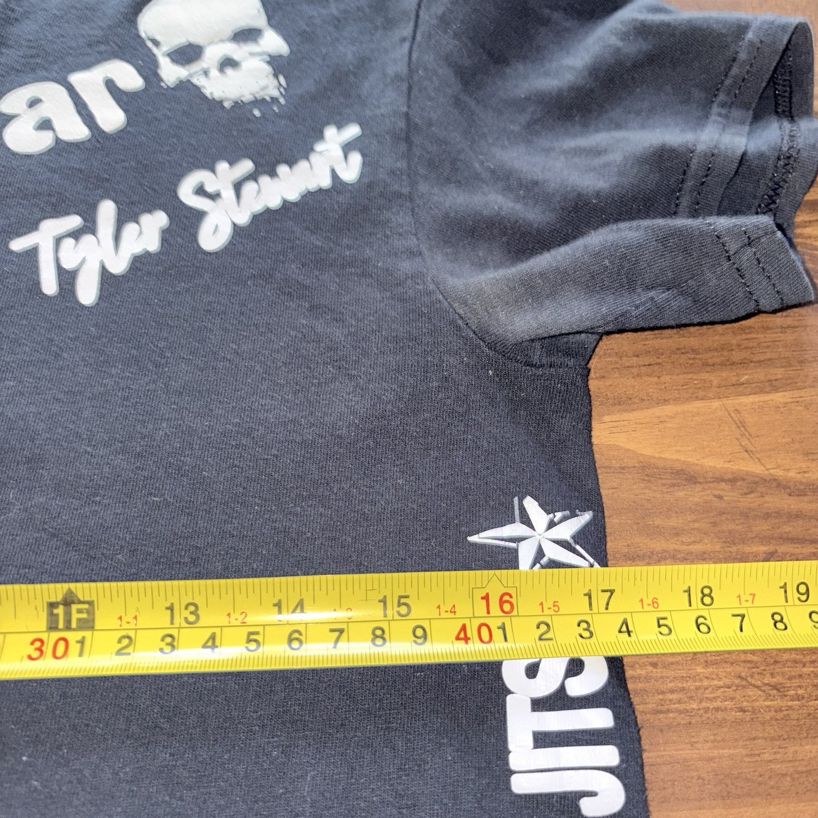 PsychoGear Tyler Stewart The Psychopath 601 Dungeon Dweller Graphic Tee Small gallery