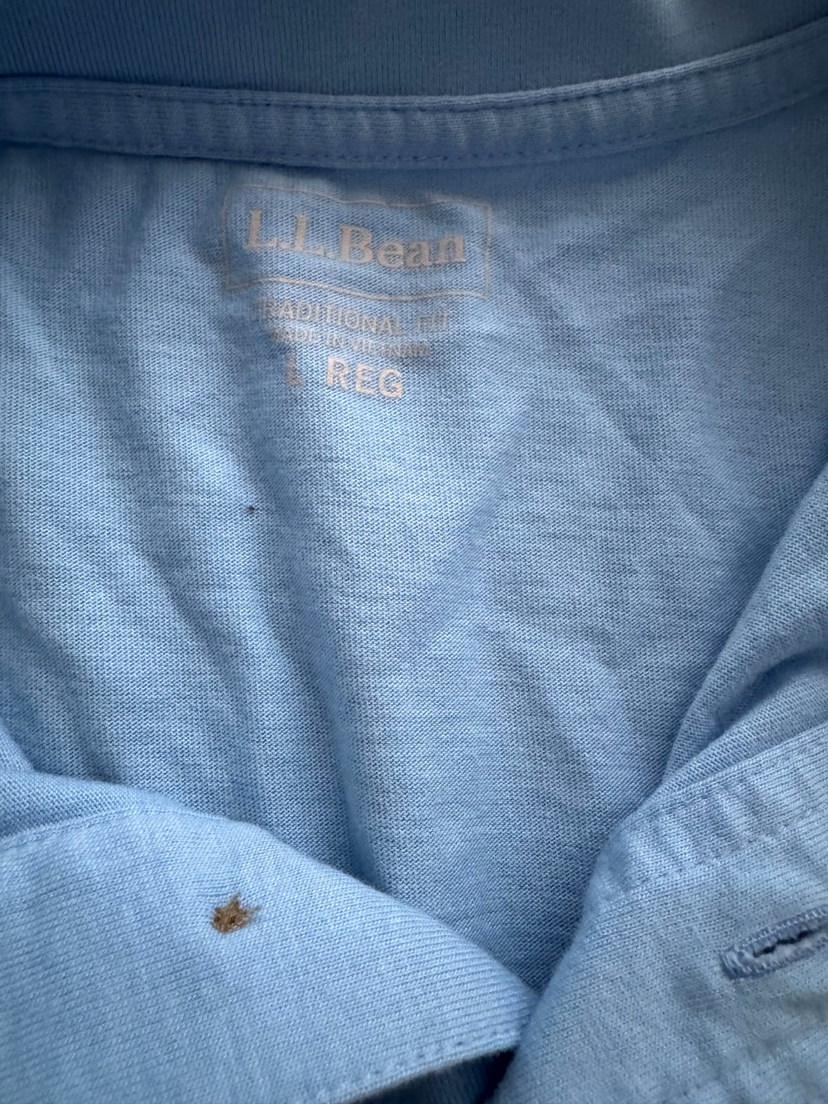 L.L. Bean Men's Carefree Unshrinkable Tee - Size Large - Lake Blue gallery