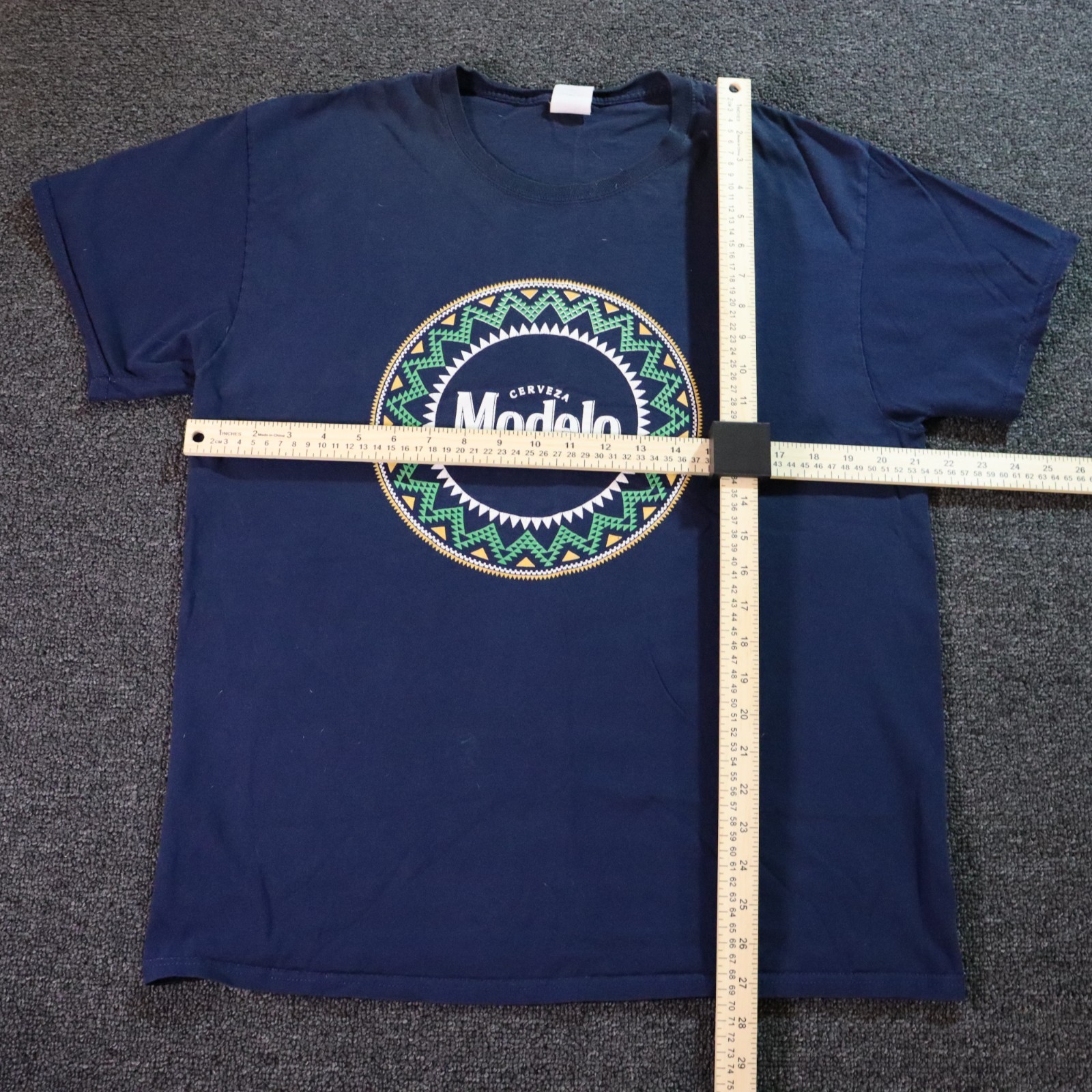 Modelo Mens Large Blue T Shirt Vintage 2000s Y2k Retro Distressed gallery