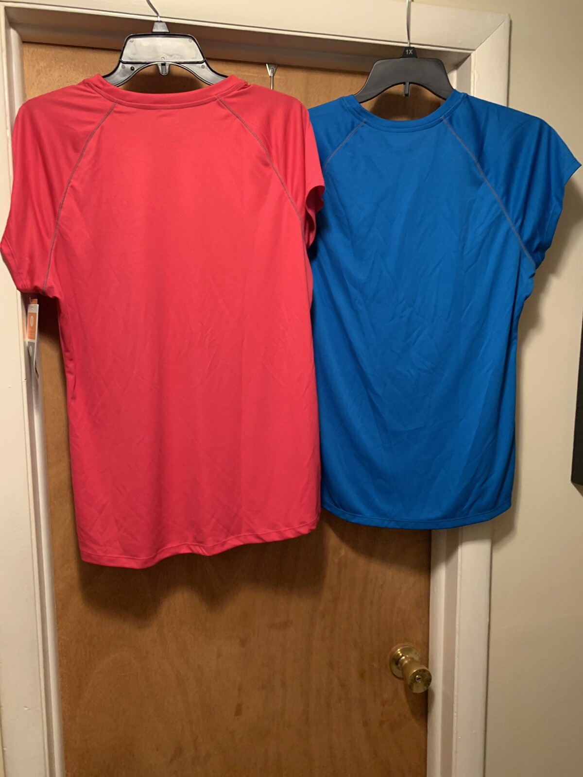 Lot Of 2 Champion Semi Fitted Athletic Workout Tee Shirt T-Shirt Top Womens XLL gallery