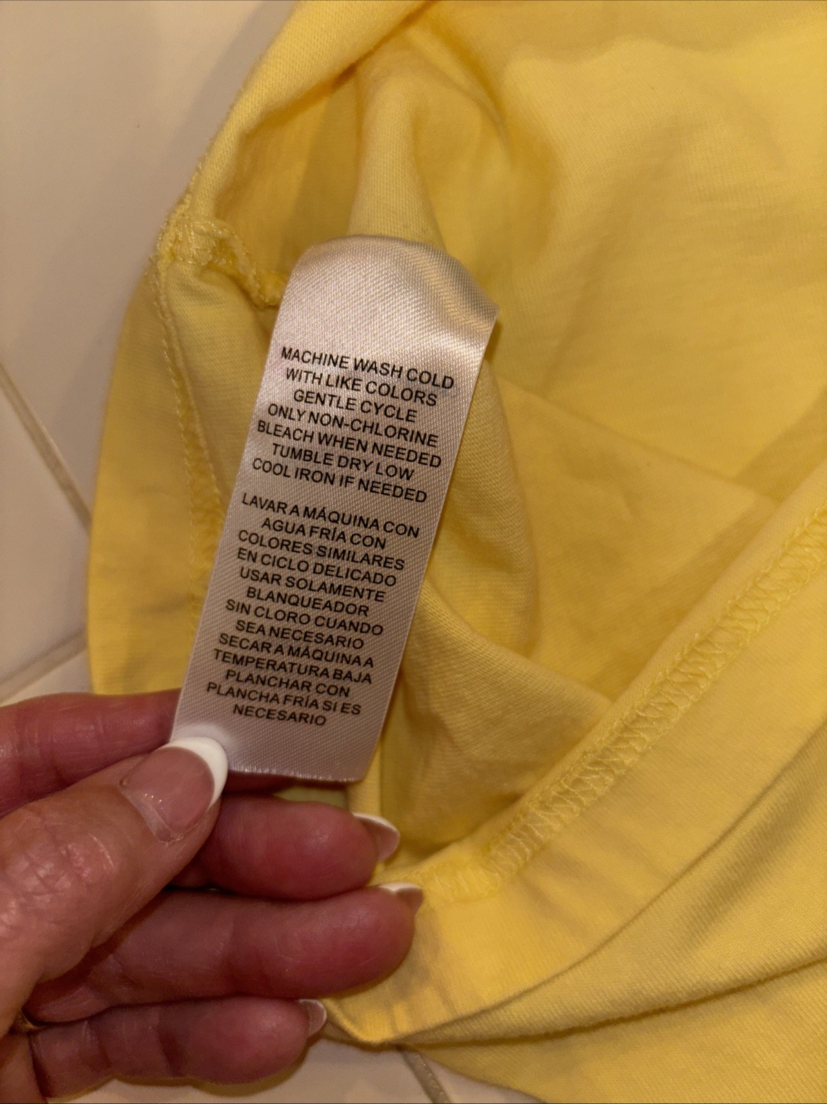 Quicksilver Men’s T Shirt Short sleeve, Pale Yellow Sz Med Summer Vibes!*EUC!! gallery