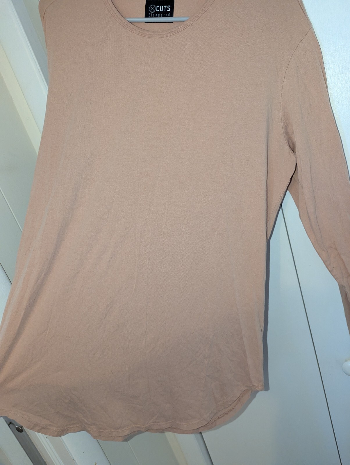 Cuts Clothing Elongated Long Sleeve T Shirt Mens Size L Coral Pink Cotton Blend gallery