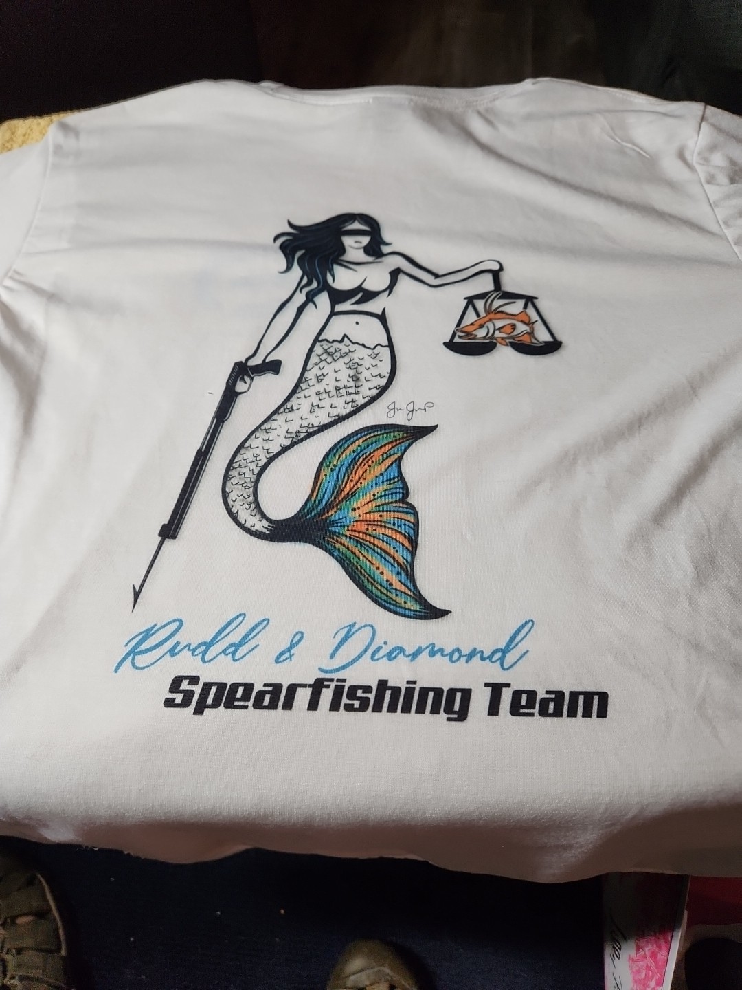 Spearfishing Mermaid Hunting Speargun Graphic T-Shirt Sea Ocean gallery
