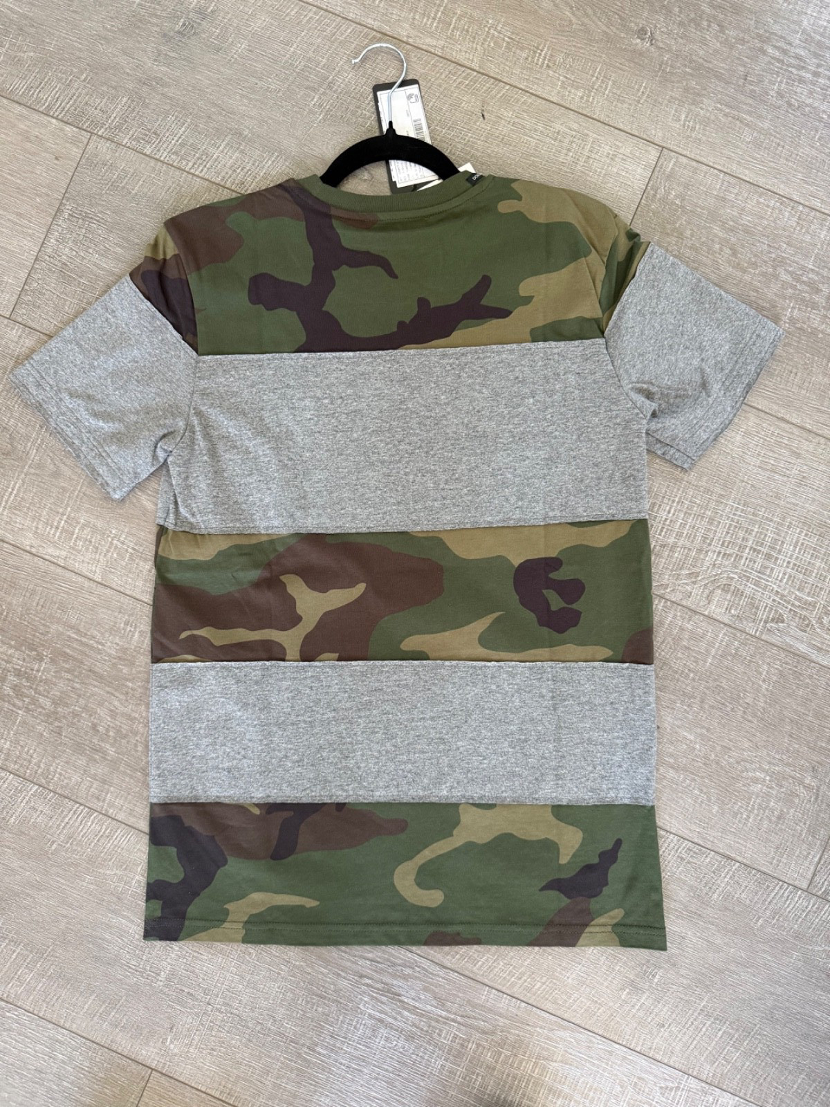 New Dolce & Gabbana Camo Yes Thanks T shirt Lg Retail $390 PTP 19" gallery