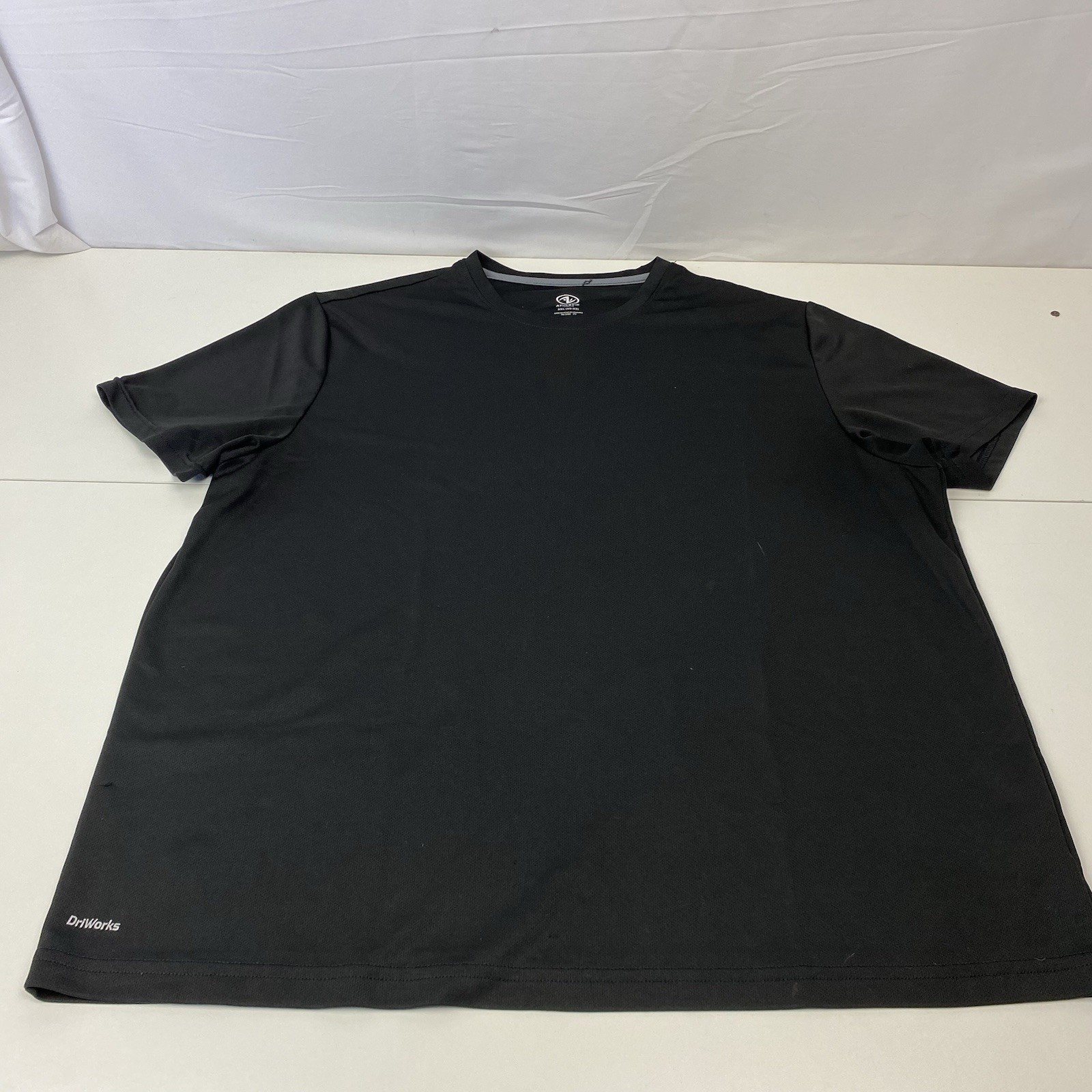 Athletic Works DriWorks Men’s 2XL Solid Black Crew Neck Short Sleeve T Shirt gallery
