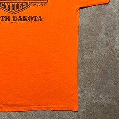 Harley Davidson Sturgis 2018 Black Hill Rally T Shirt Mens Large Orange Deadwood