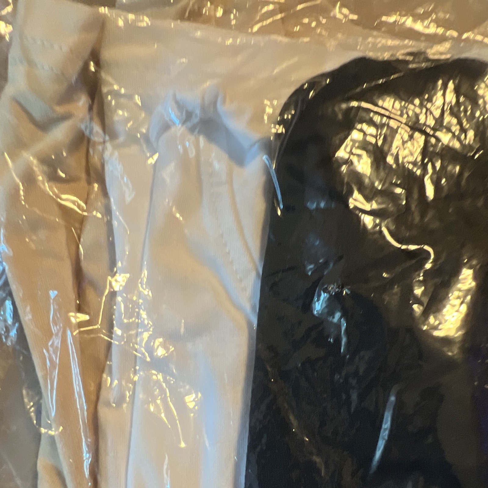 Men’s XXL Regular Black & White Solid T-Shirt, 4 Pack Lot gallery