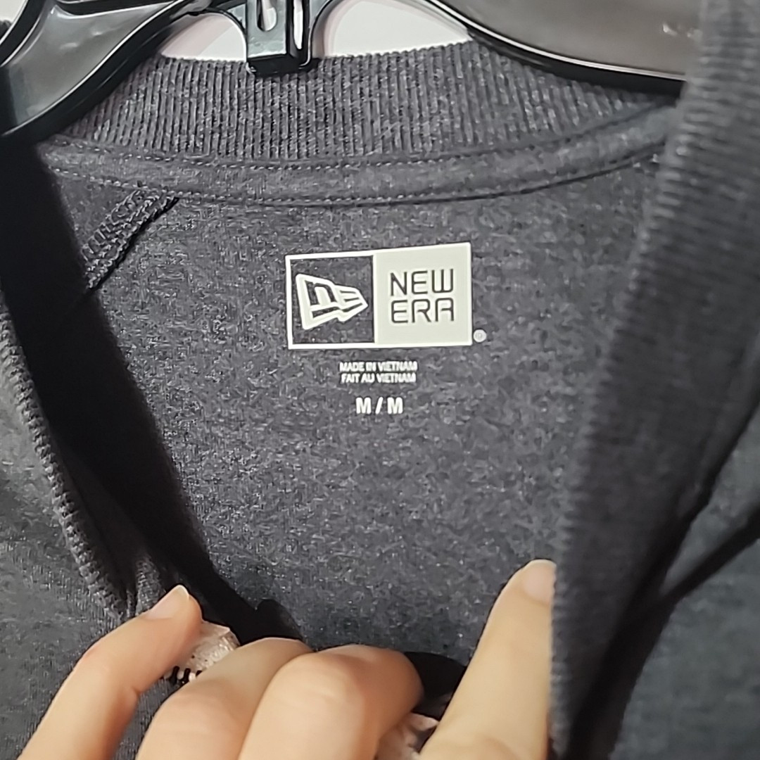New Era T-Shirt 1/4 Zip Pullover Cotton Blend Long Sleeve Gray Medium gallery