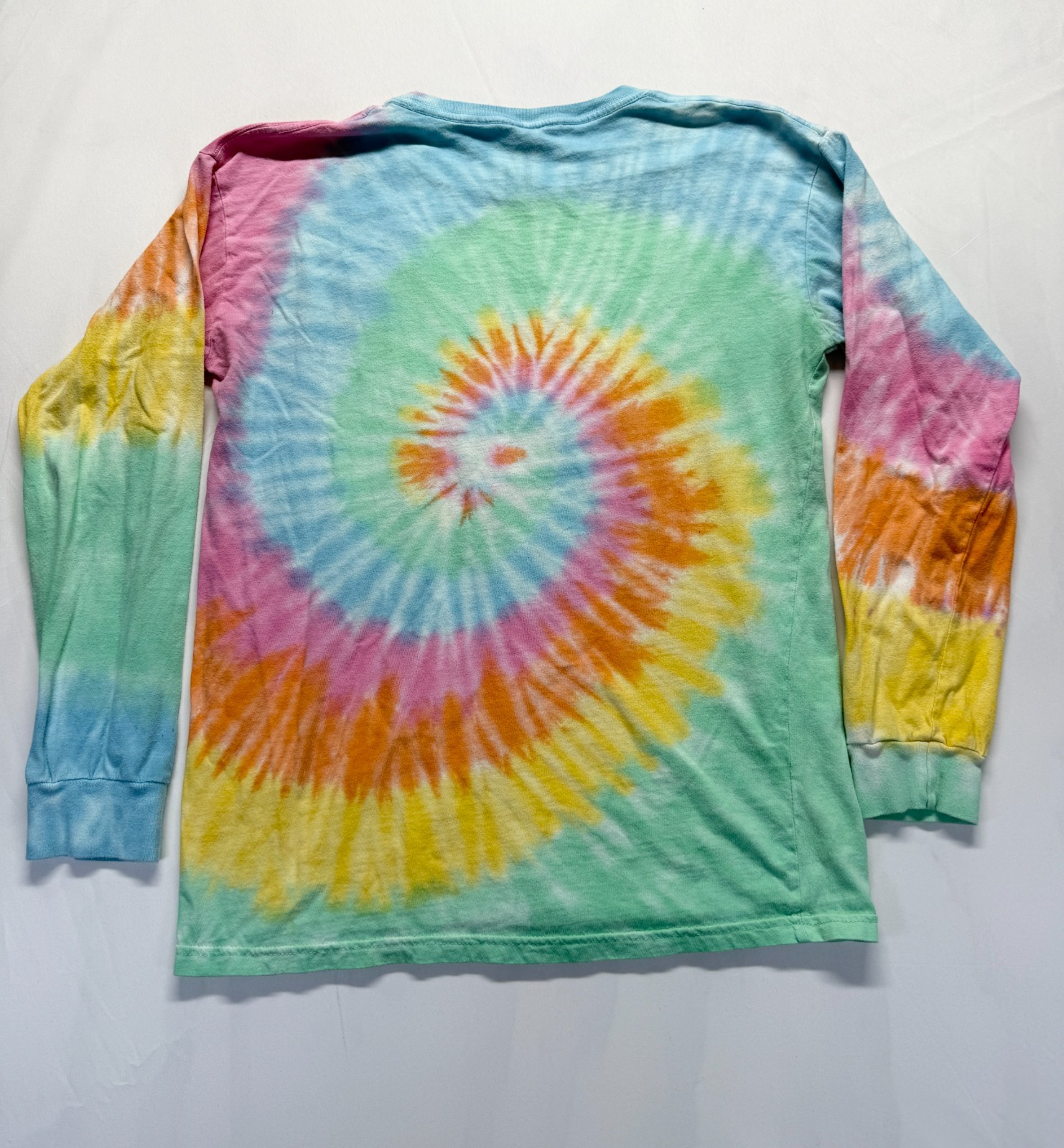 Rainforest Cafe Shirt Mens Medium Multicolor Tie Dye Peace Love Niagara Falls gallery