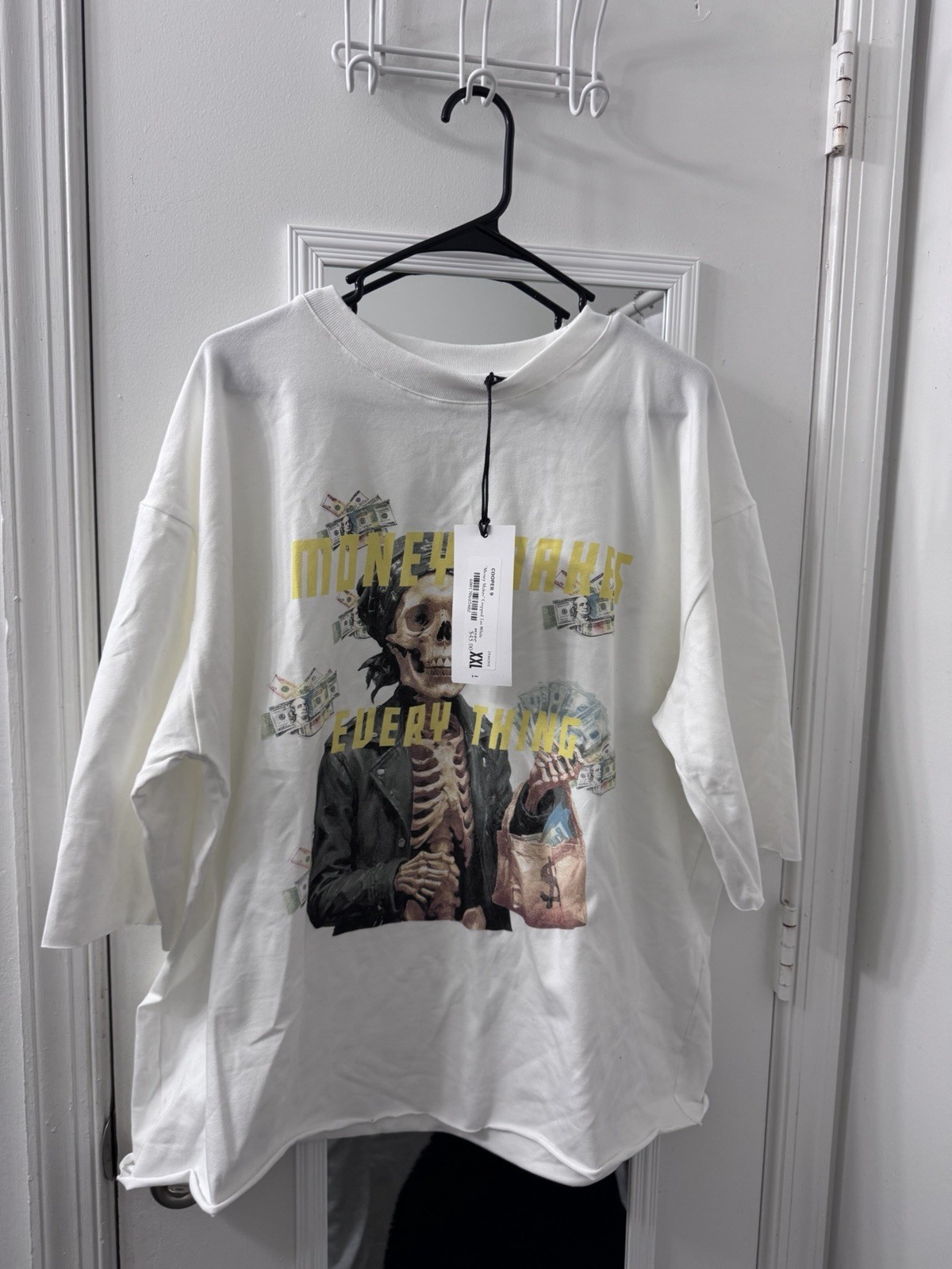 Men’s XXL Cropped Short Sleeve T-Shirt gallery