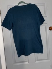 St. Louis Baseball Skyline Graphic Men’s Blue Cotton V Neck Tee Size L by Canvas