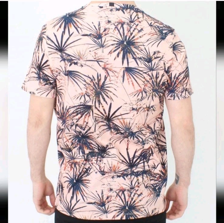 Ted Baker Men's Yorkii Tropical Tee Shirt Size 2 Short Sleeve Salmon Pull-On gallery