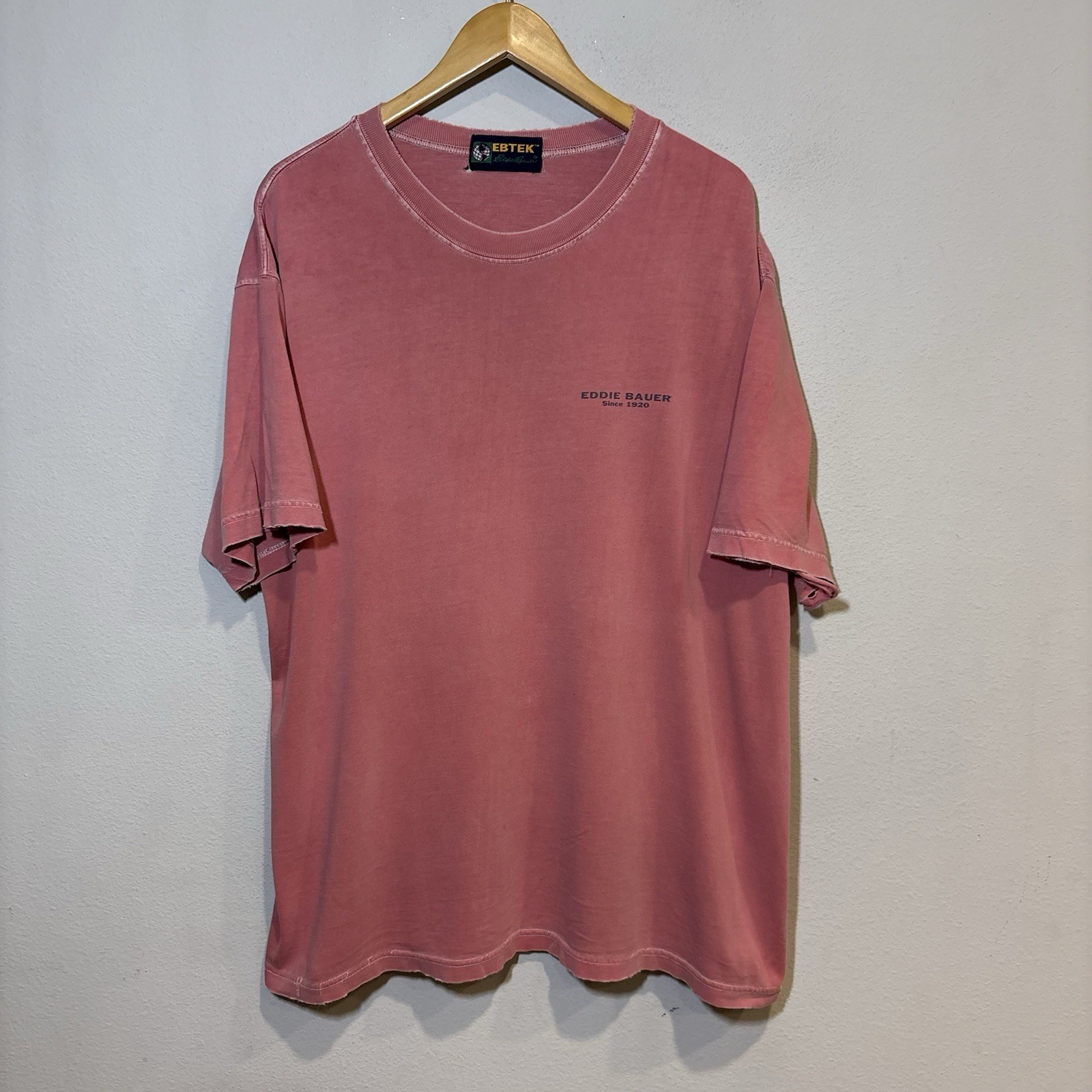 Vintage Eddie Bauer Y2K Distressed Sun Fade Distressed Men’s 2XL PINK T Shirt gallery