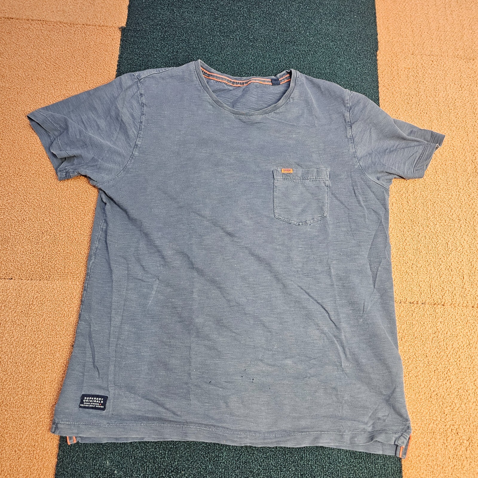 Distressed* Superdry Shirt Medium Pocket Logo T-Shirt Mens Blue V1 gallery