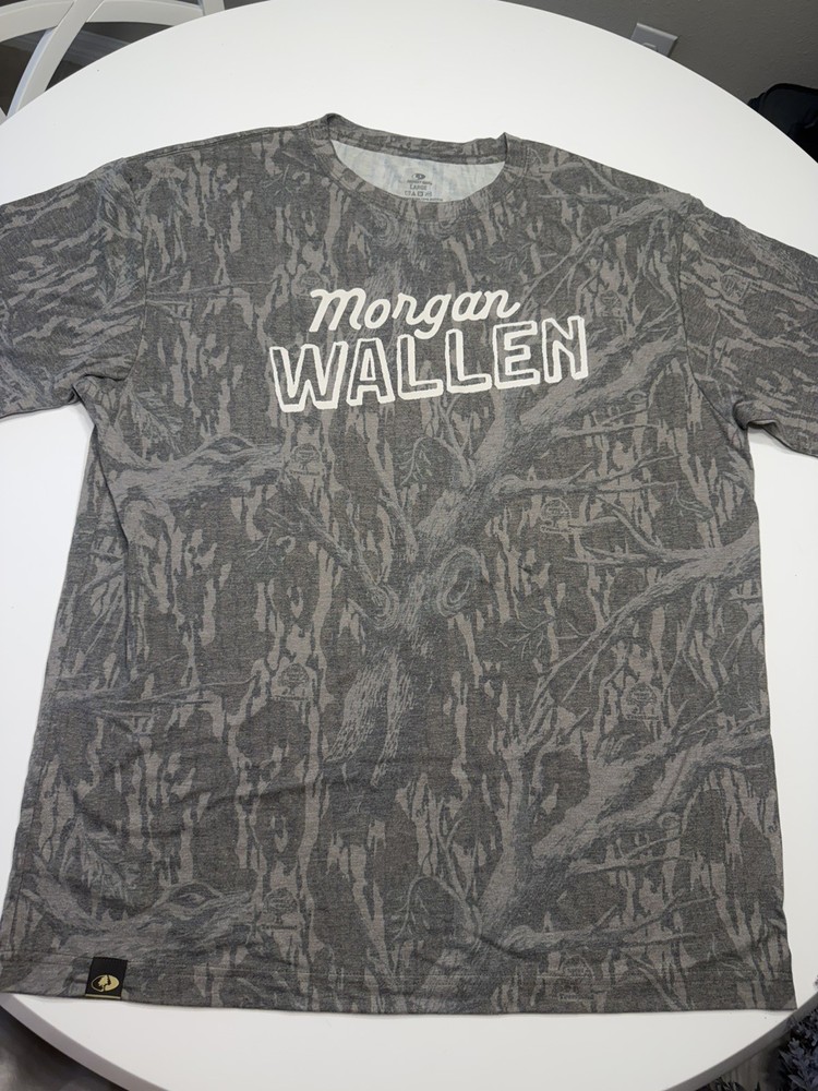 Morgan Wallen Official Merch LARGE Still The Problem Tour Camo Mossy Oak shirt