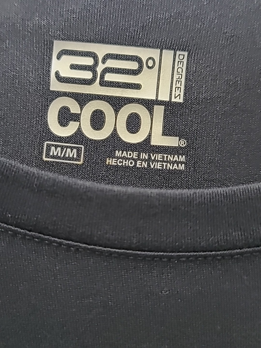 32 Degrees Cool T-Shirt for Mens Size M Navy Blue New gallery