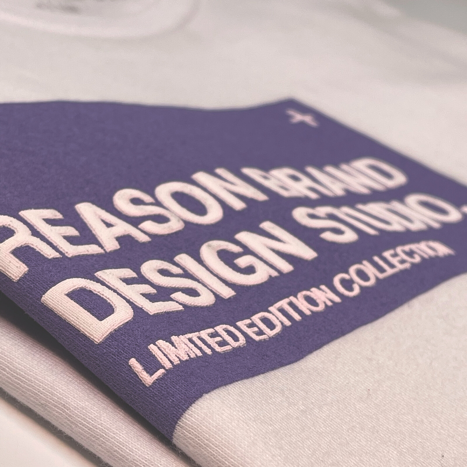 NWT Reason Design Studio Men’s Limited Edition “Built To Last” White Tee Large gallery