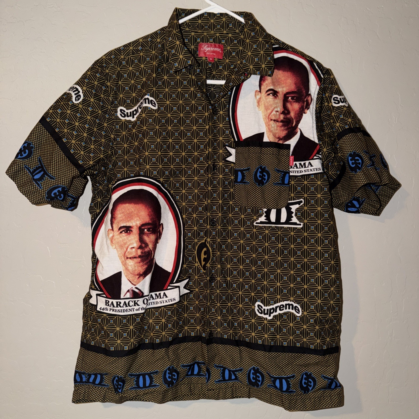 Supreme Obama Shirt Green Size M pre owned but perfect condition! gallery
