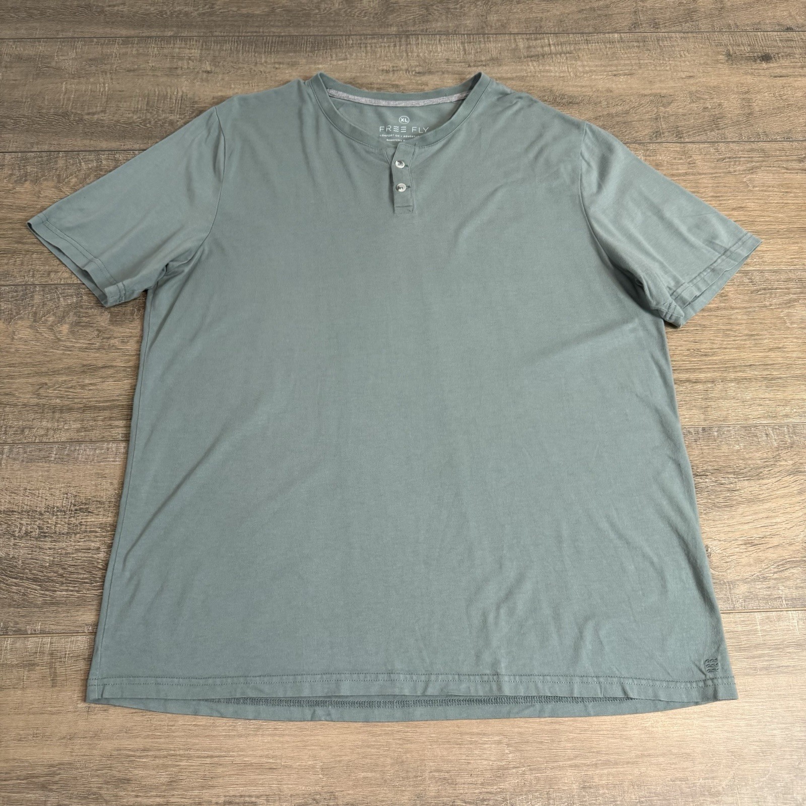 Free Fly Mens Henley T-Shirt Size (XL) Light Green Bamboo Viscose Blend EUC B9 gallery