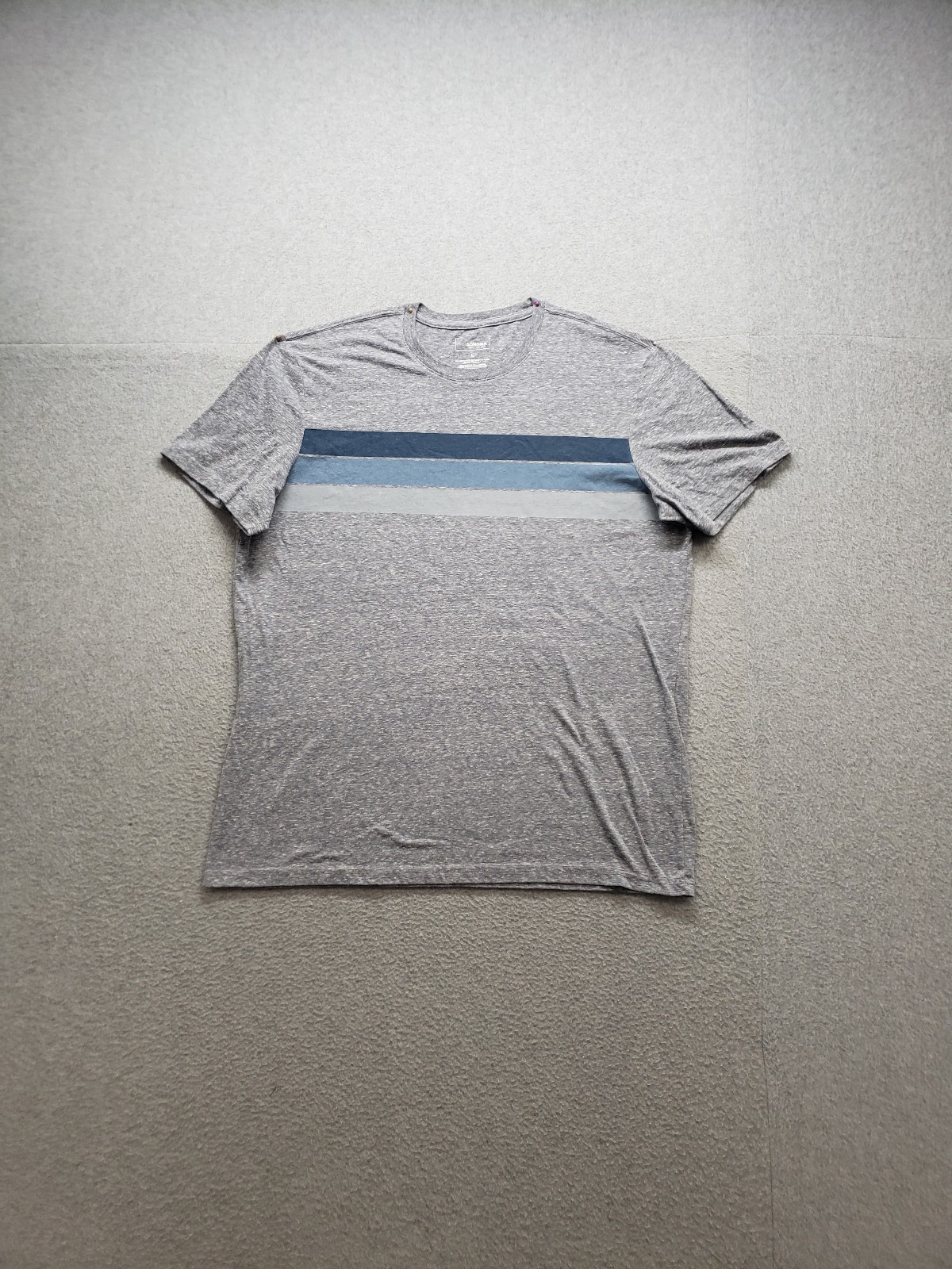 Sonoma Men T Shirt L Gray Striped Crew Neck Short Sleeve Pullover Casual Wear
