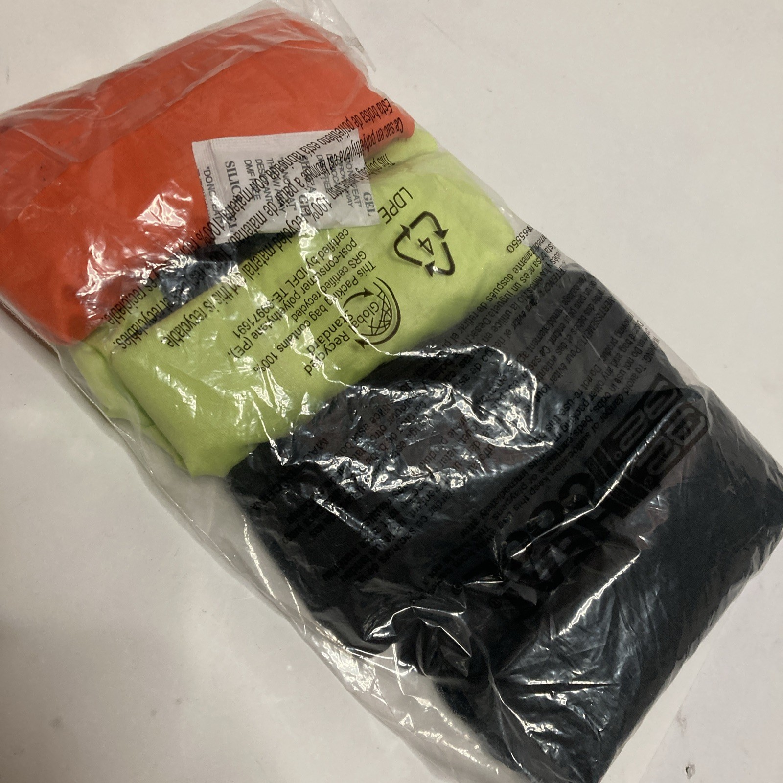 32 Degrees Cool Men’s Medium Tshirt (4 Shirts) TBASM9506RT-124-M gallery