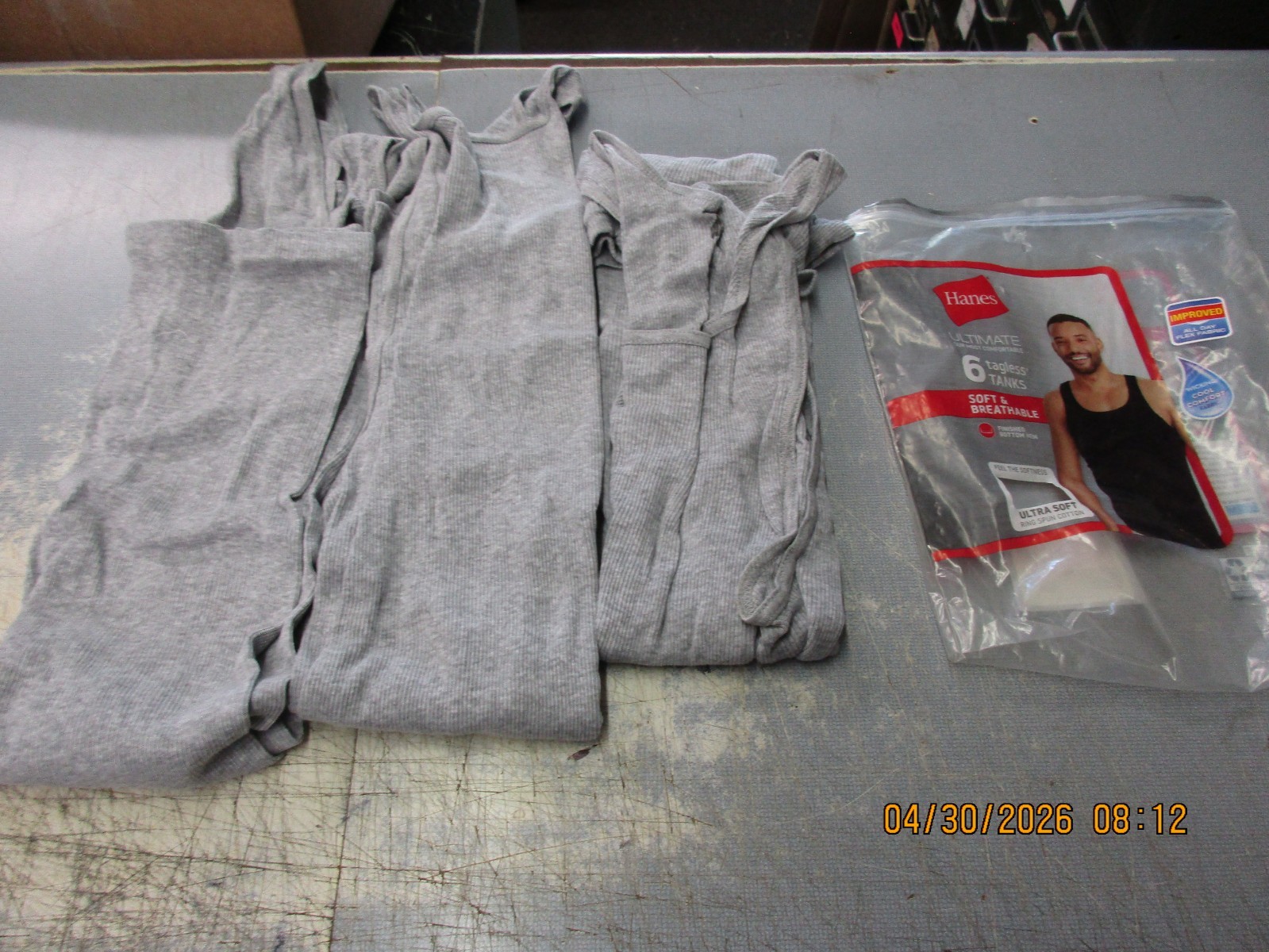 3 New Hanes Ultimate Comfort Tagless Men’s XL Grey Tank T-Shirts