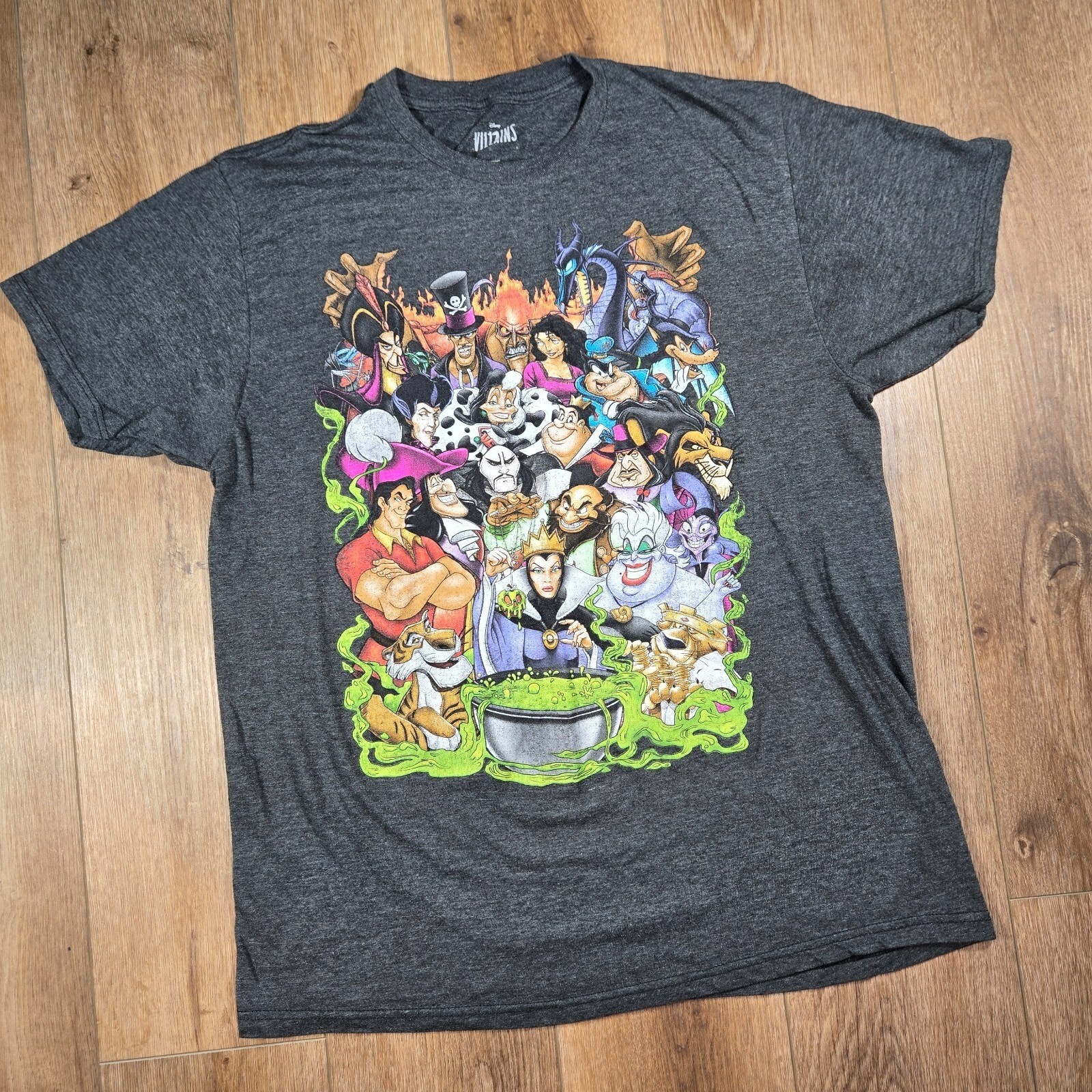 Disney Villains T Shirt Mens XL Gray Cruella Ursula Scar Witch Graphic Tee gallery