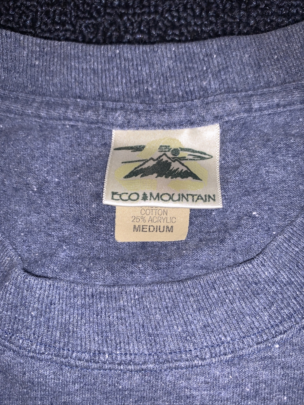 Vintage '90s Wolf T-shirt Yellowstone Eco Mountain Blue Crewneck Large 006 gallery