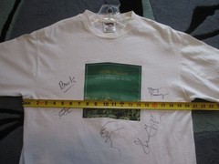 VTG 90’s single stitch Signed 10,000 Maniacs, Band Graphic Print T-Shirt, Sz. L