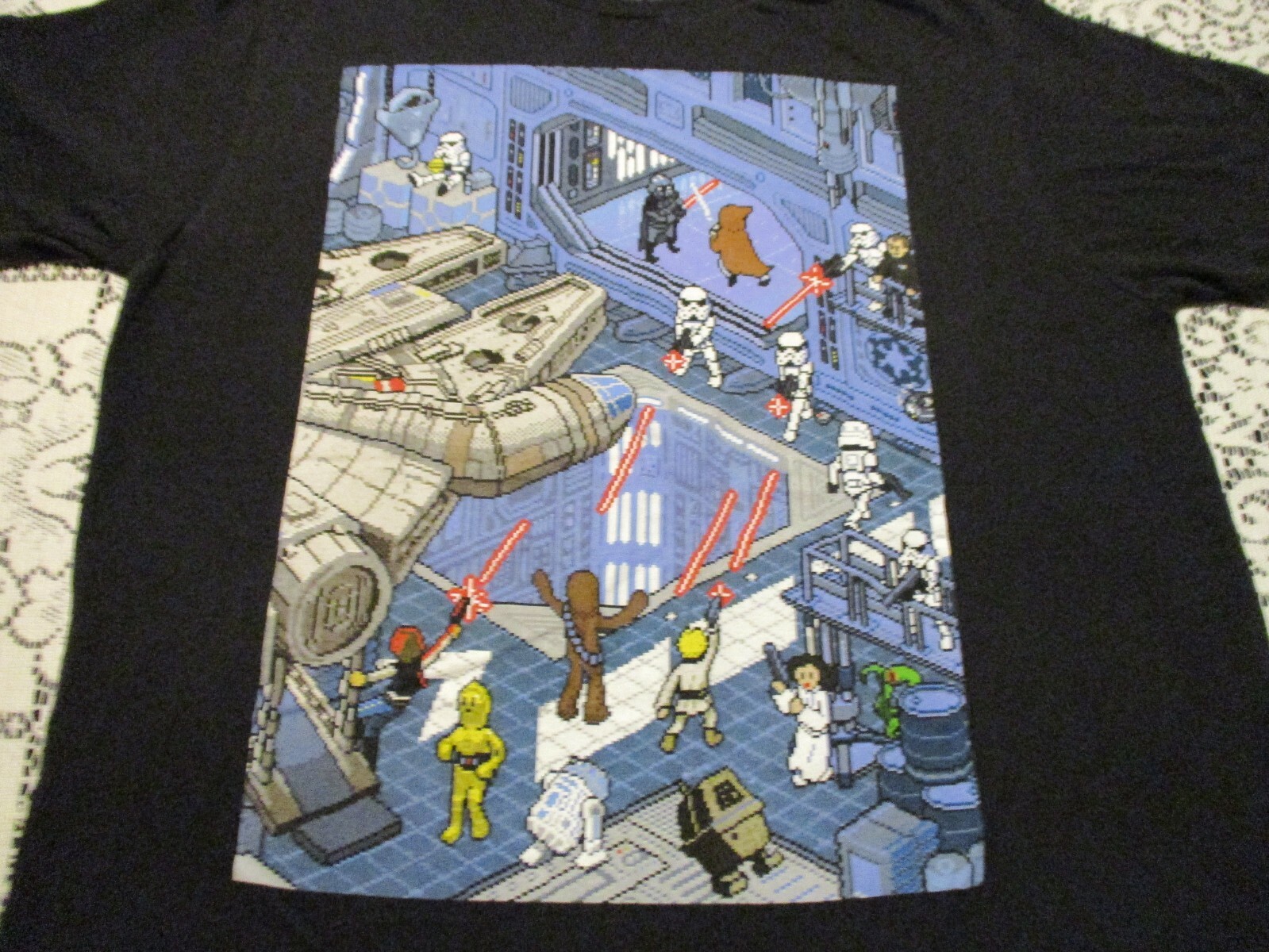 STAR WARS / FIFTH SUN BRAND T-SHIRT- MEDIUM LUKE SKYWALKER DARTH VADER R2D2 C3P0
