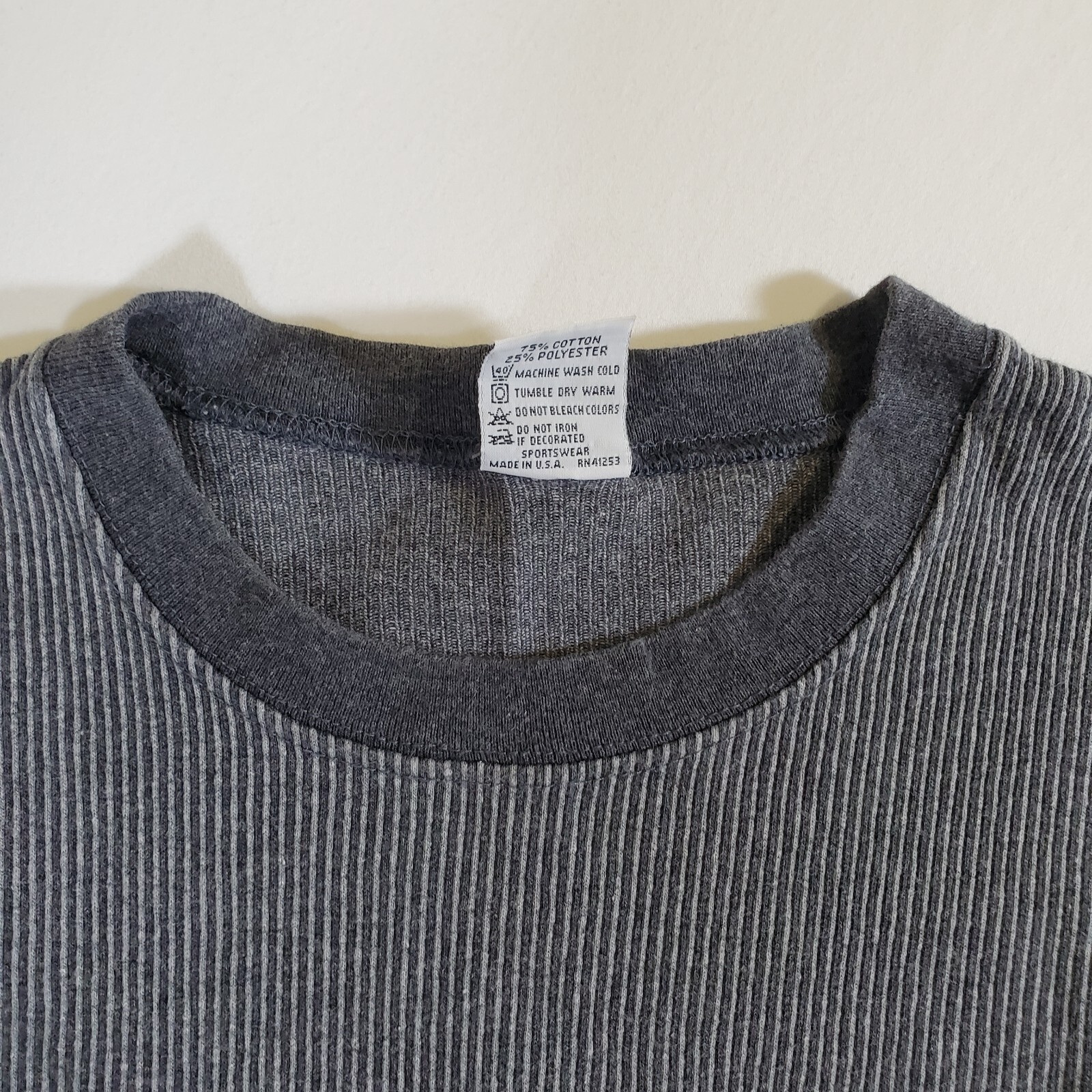 Cal Cru Gray Ribbed Polycotton Made in USA VTG 80s 90s XL TShirt T-Shirt Top gallery